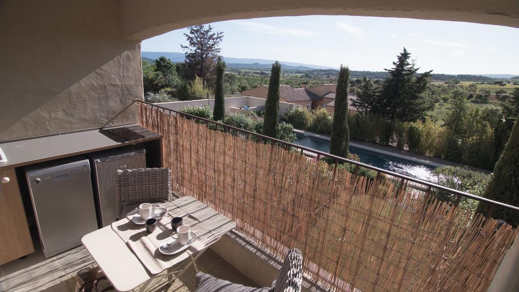 Le Mas De Cink Saint-Saturnin-d'Apt Exteriér fotografie